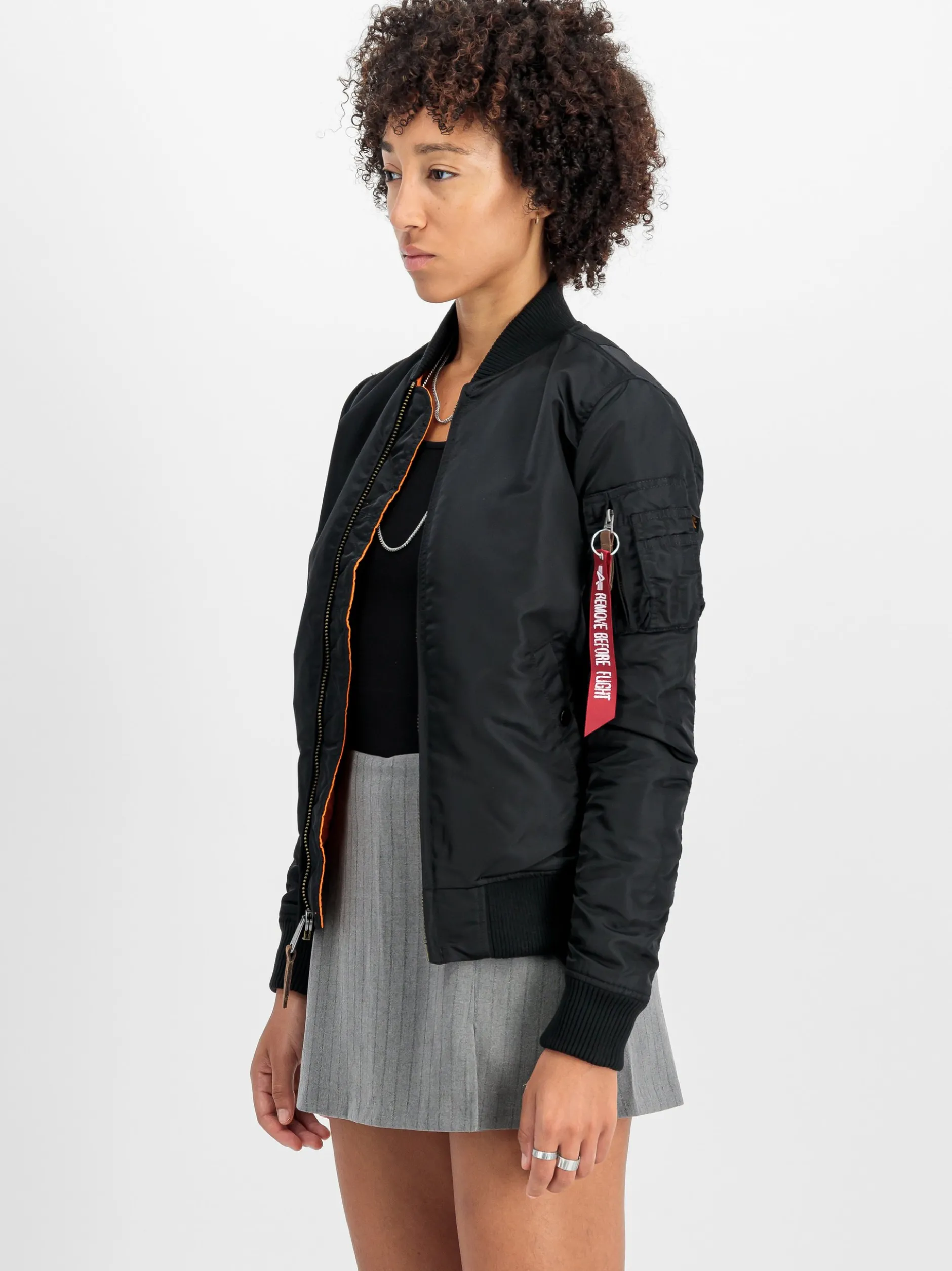 Alpha Industries Damen Bomberjacke in schwarz