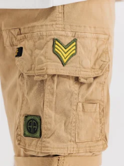 Alpha Industries Herren Shorts in camel