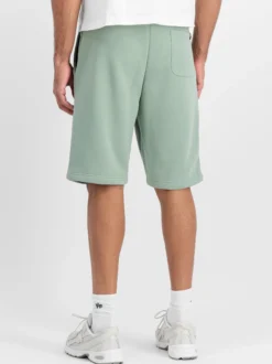 Alpha Industries Herren Shorts in schilf
