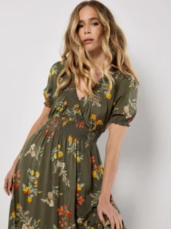 Apricot Damen Maxikleid in oliv - Länge: lang