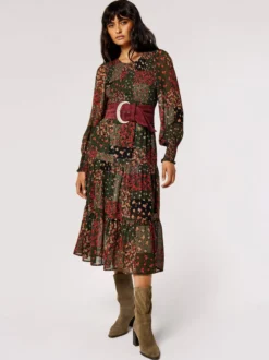 Apricot Damen Midikleid in grün - Länge: midi