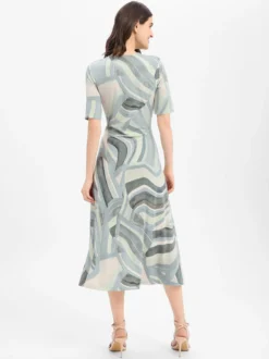 Betty Barclay Damen Maxikleid in lind - Ärmel: kurzarm