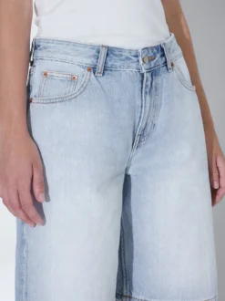 Dr. Denim Damen Shorts – Asra in bleached