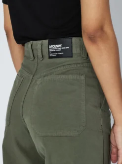 Dr. Denim Unisex Hose – Roh Pants in grün