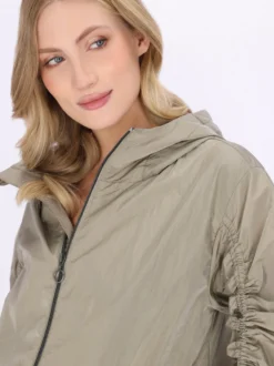 Dreimaster Damen Jacke in oliv