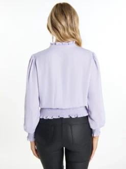 Faina Damen Bluse in lila - Ausschnitt: Envelope