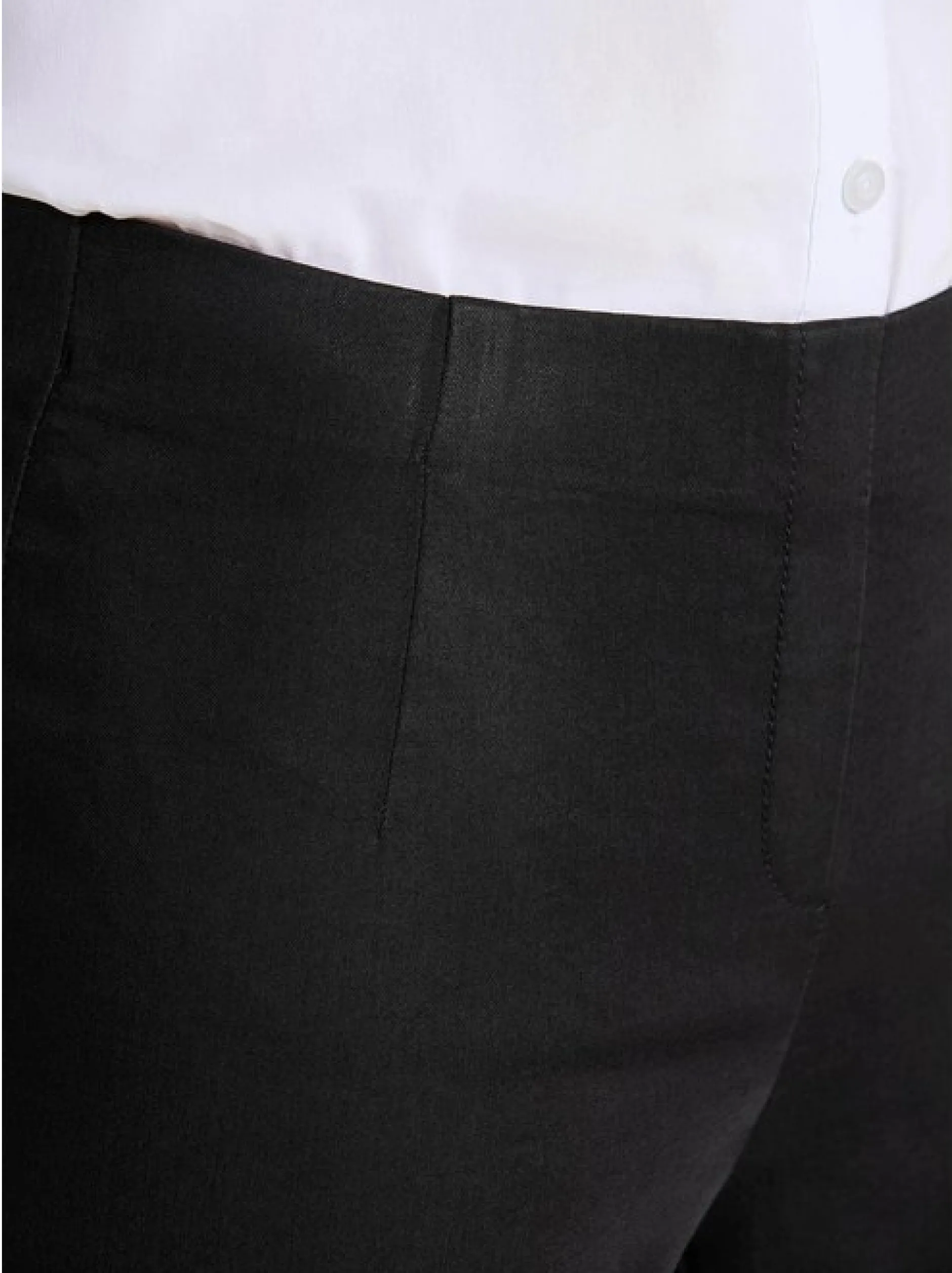 Goldner Damen Hosen - Kurzgröße in schwarz