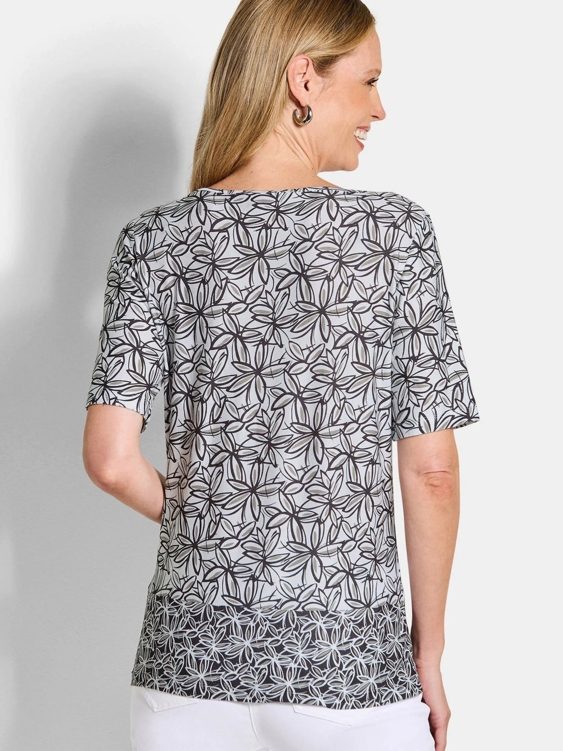 Goldner Damen T-Shirts - Kurzgröße in weiß