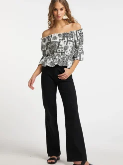 IZIA Damen Carmenbluse in schwarz - Ausschnitt: Carmen