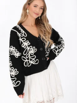 IZIA Damen Strickjacke in schwarz