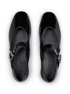 Lloyd Damen Bootsschuhe in schwarz - 0,5 cm Absatz