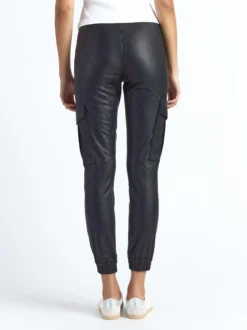 Maze Damen Lederhose in schwarz