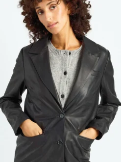 Maze Damen Ledermantel in schwarz