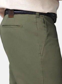 MEYER Herren Chinohose in oliv - Länge: lang