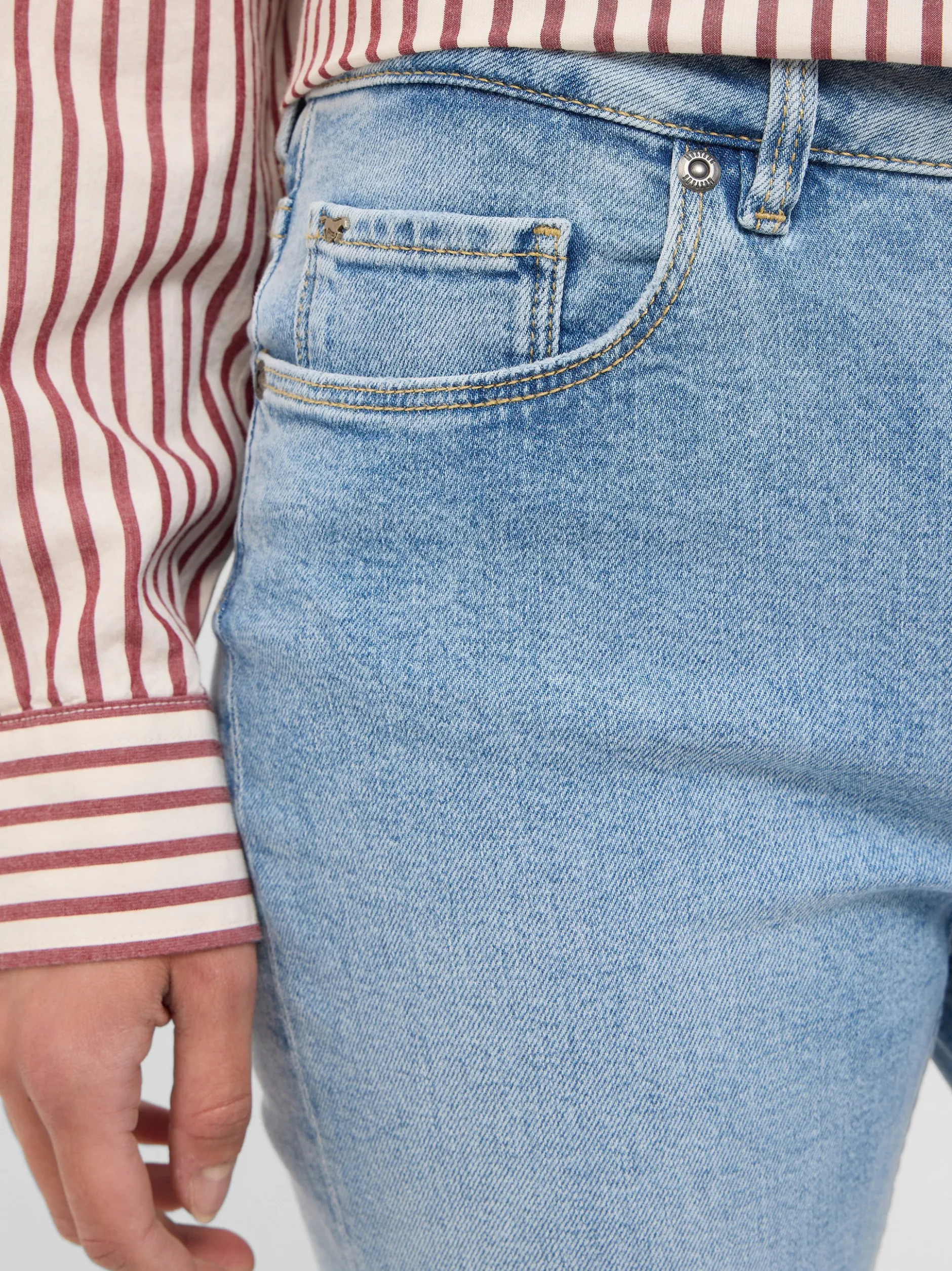 Mustang Damen Jeans in blau