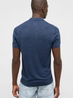 Mustang Herren Shirt in blau - Ausschnitt: V-Ausschnitt