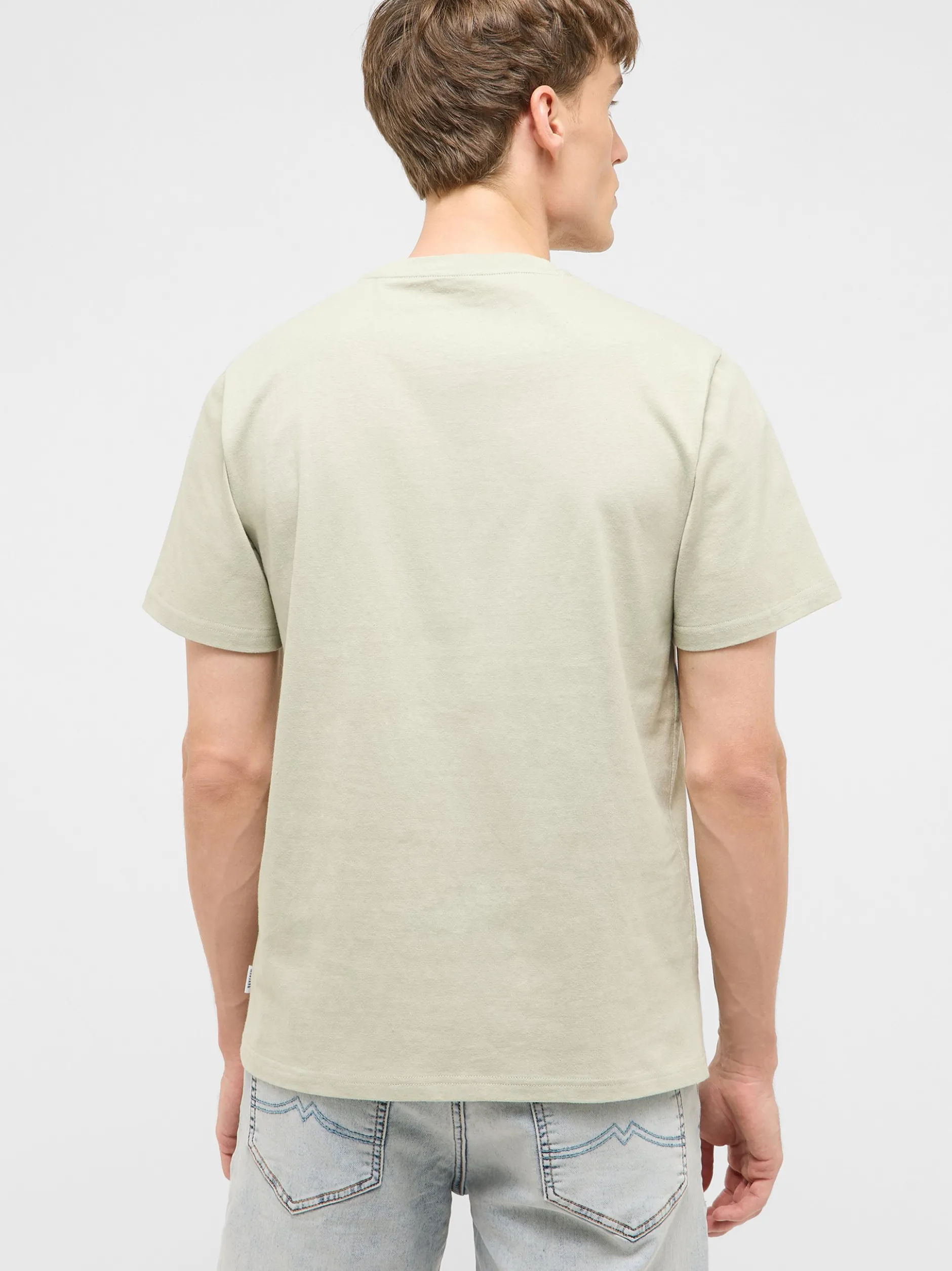 Mustang Herren T-Shirt in grün - Ausschnitt: Rundhals