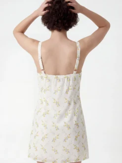 MyMo Damen Kleid in weiß - Länge: mittel