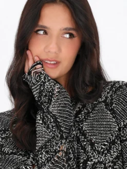 MyMo Damen Pullover in schwarz - Ausschnitt: Rundhals