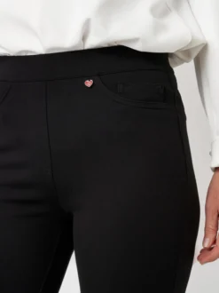 Relaxed Damen Hose - Alice Slim in schwarz - Länge: lang