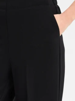 s.Oliver Damen Marlenehose in schwarz - Länge: lang