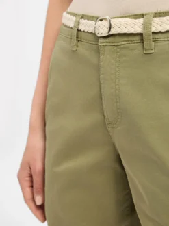 s.Oliver Damen Shorts in oliv - Länge: kurz