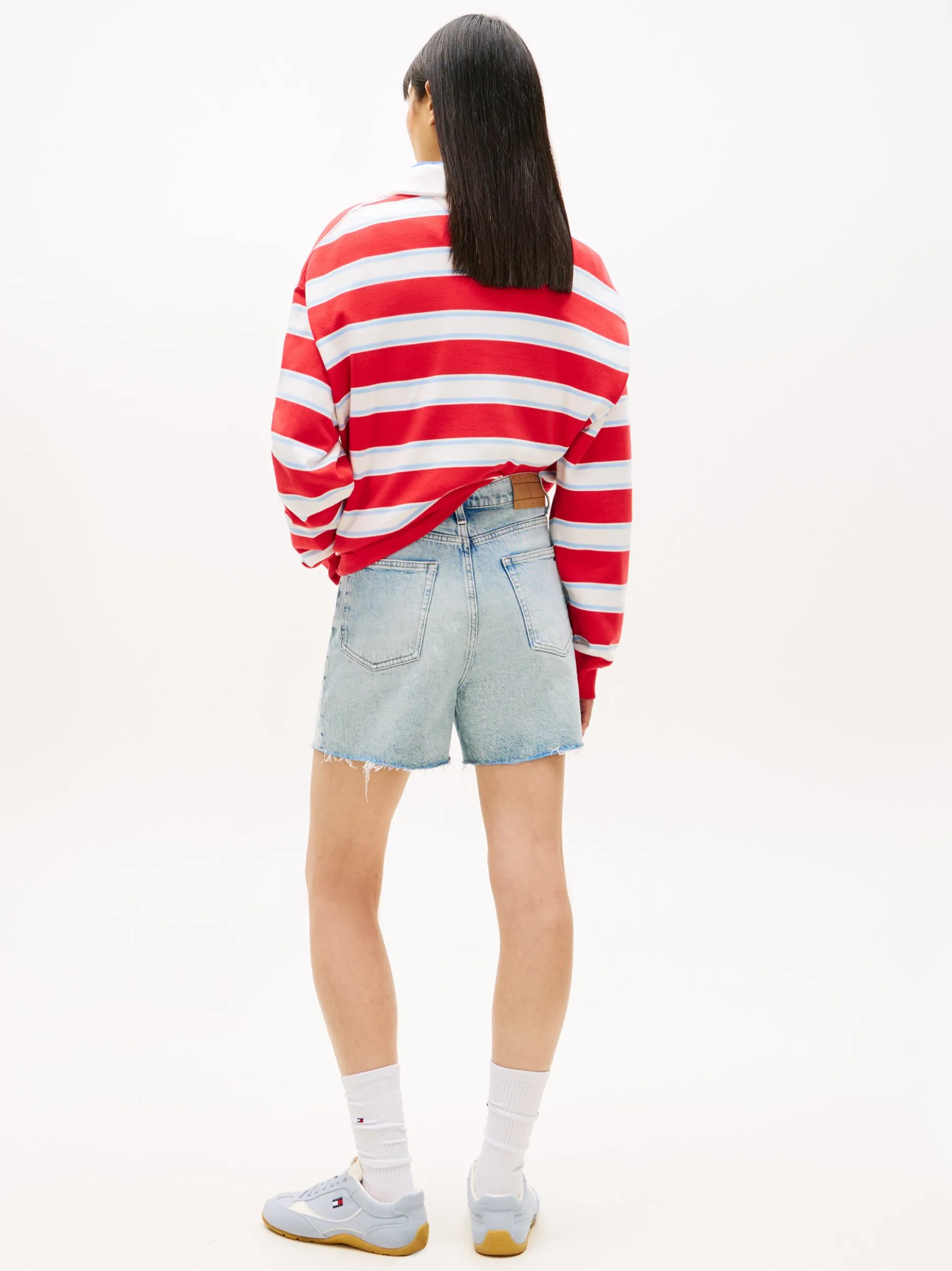 Tommy Jeans Damen Jeansshorts in bleached - Länge: kurz