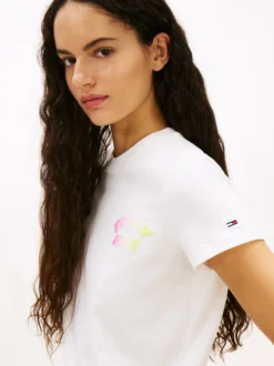Tommy Jeans Damen T-Shirt in ecru - Ausschnitt: Rundhals