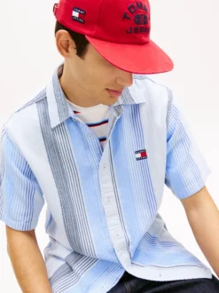 Tommy Jeans Herren Baumwollhemd in hellblau blau