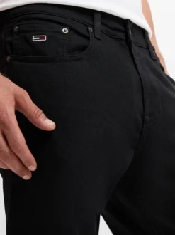 Tommy Jeans Herren Jeans in schwarz - Länge: lang