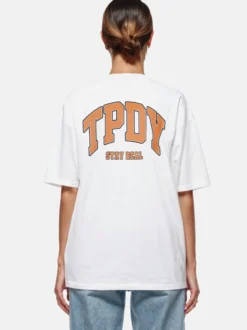 Trueprodigy Damen Oversize-Shirt - Arin F in weiß