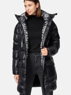 Trueprodigy Damen Winterjacke - David F in schwarz