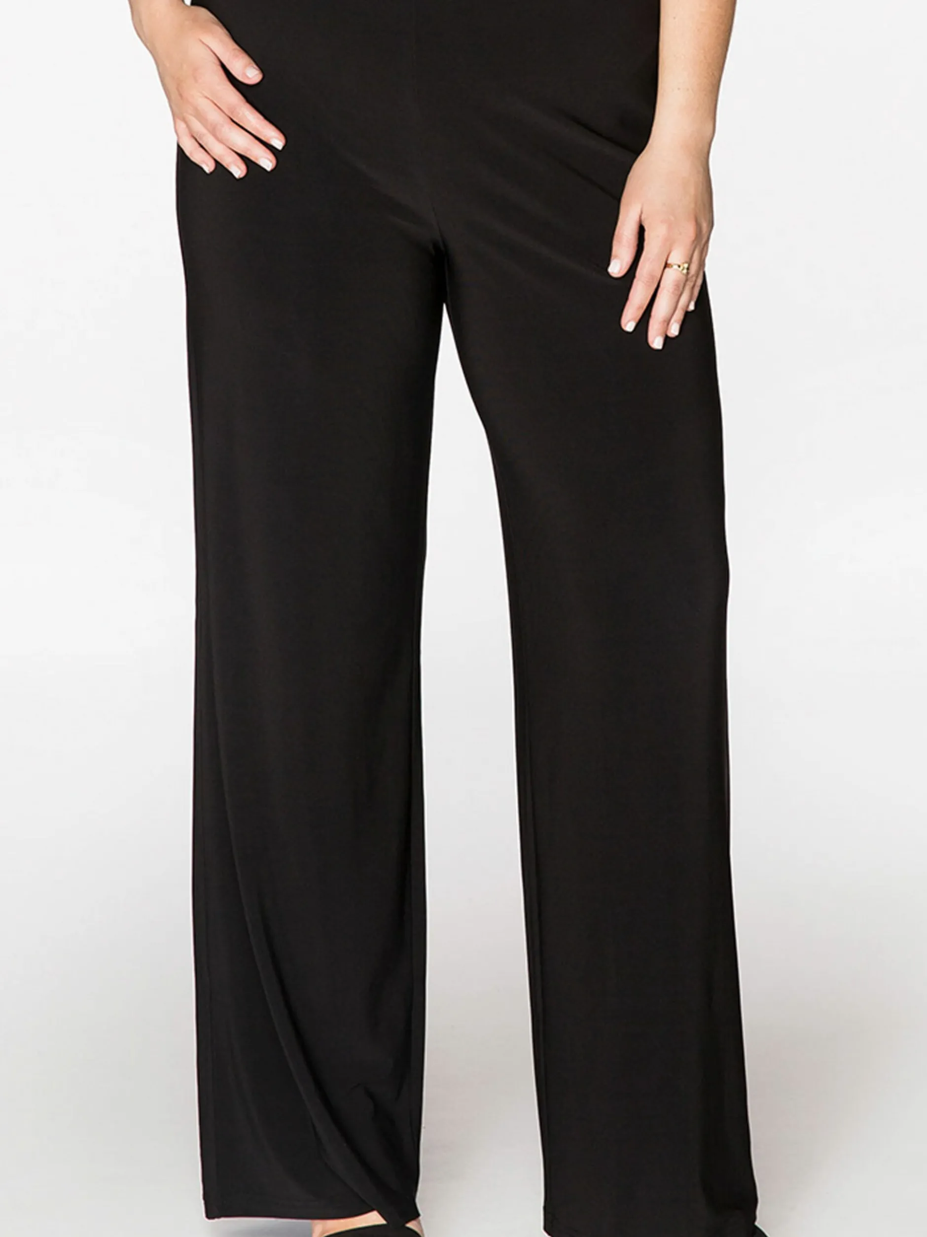 YOEK Damen Hose in schwarz